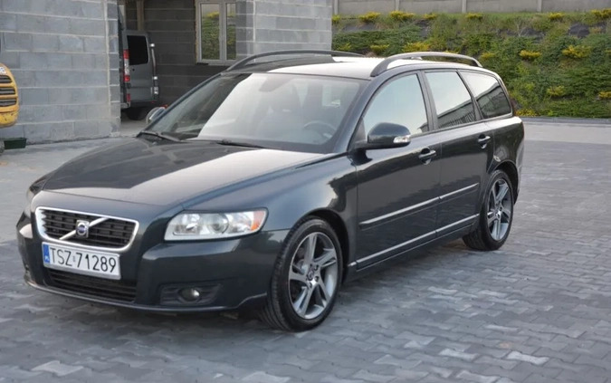 Volvo V50 cena 19900 przebieg: 211000, rok produkcji 2009 z Prudnik małe 781